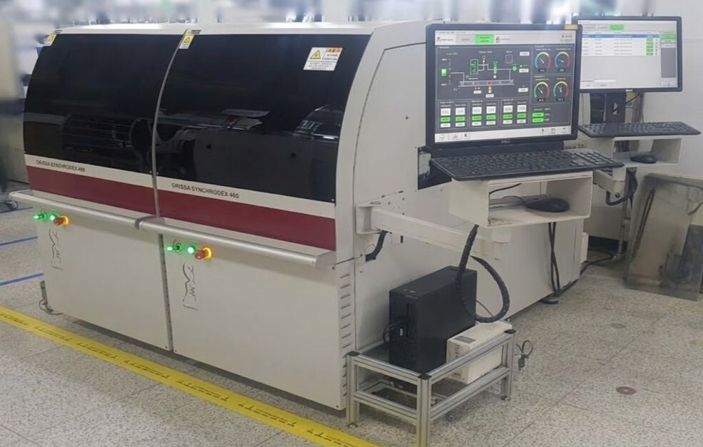 Selective soldering machine for Batam EMS factory THT connector mixed SMT THT and controlled soldering